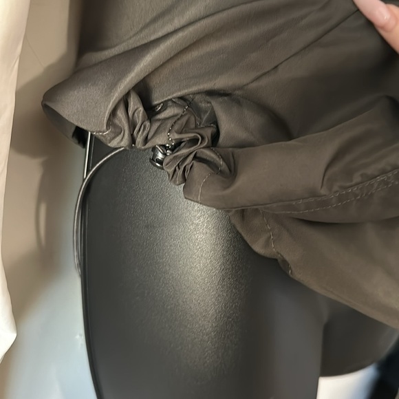 Independent Trading Co. -Unisex Lightweight Quarter-Zip Windbreaker hood… small - Picture 8 of 15